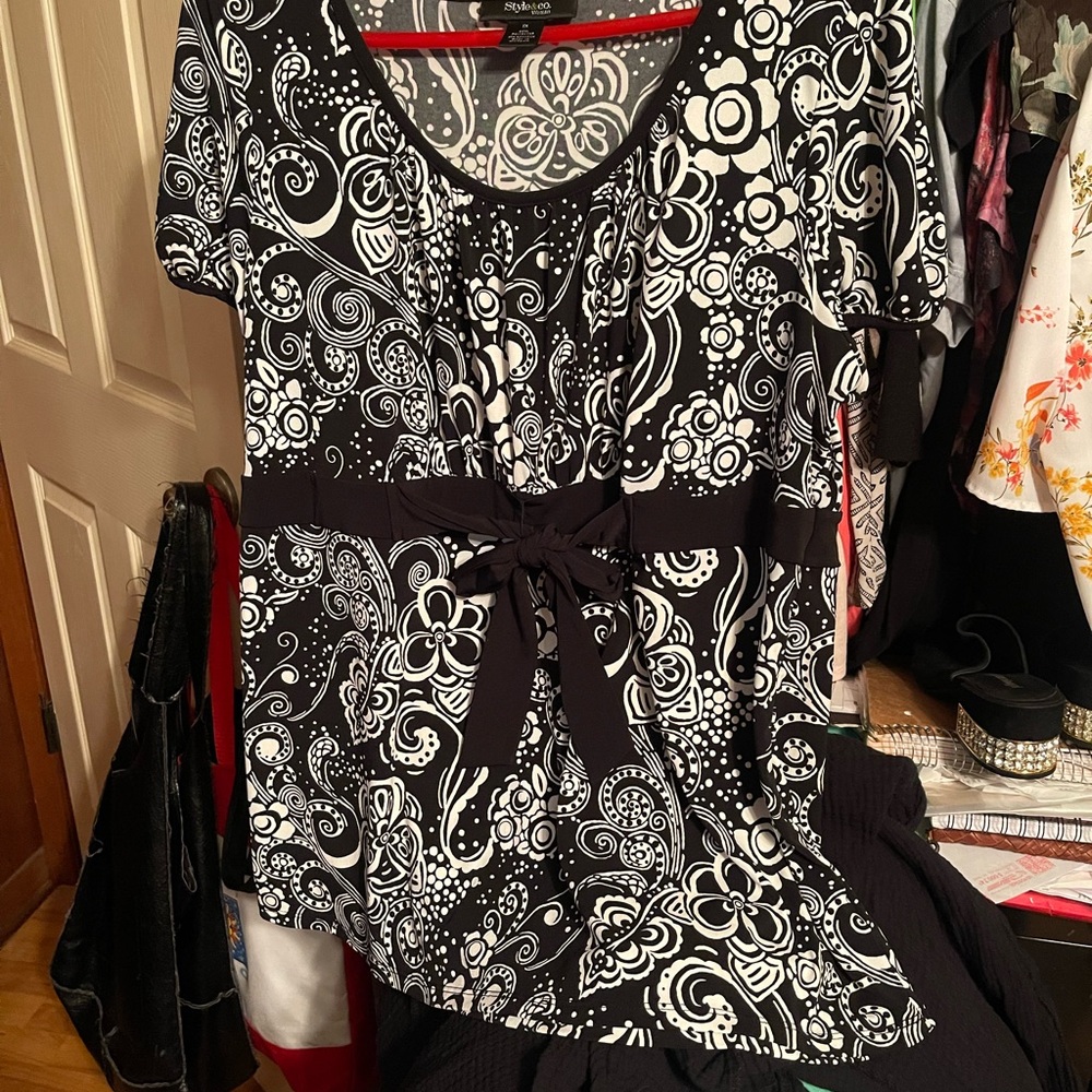Style & Co. Black and White Floral Blouse